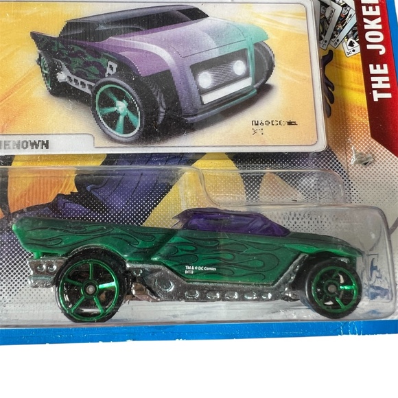 Hot Wheels Color Shifters The Joker DC Universe 2011 New Sealed  Green Purple - Picture 10 of 10